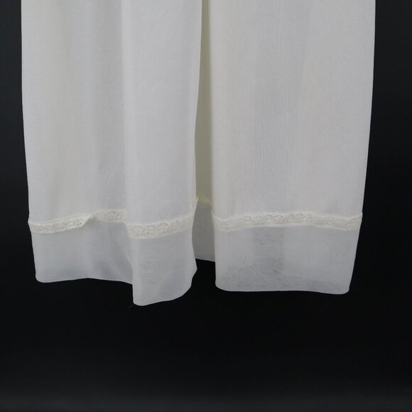 Gilbreath Nylon Nightgown Womens 32 White Coquette Dainty Romantic Vintage 60s - Picture 9 of 16